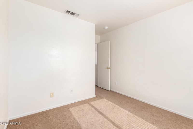 Bedroom 3-3