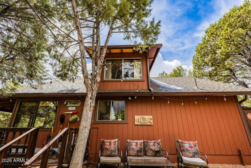 037_Trout_Creek_Cabin