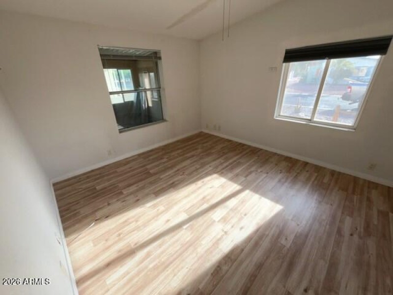 1766509944211