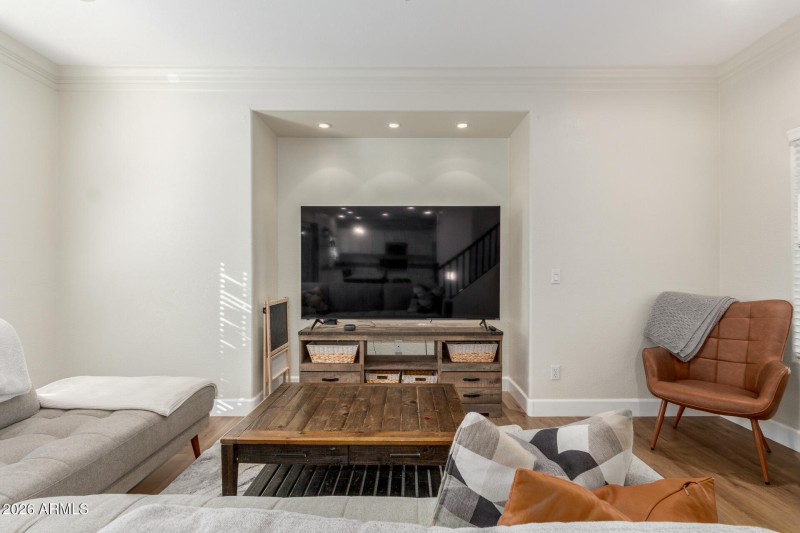 7 Elgin