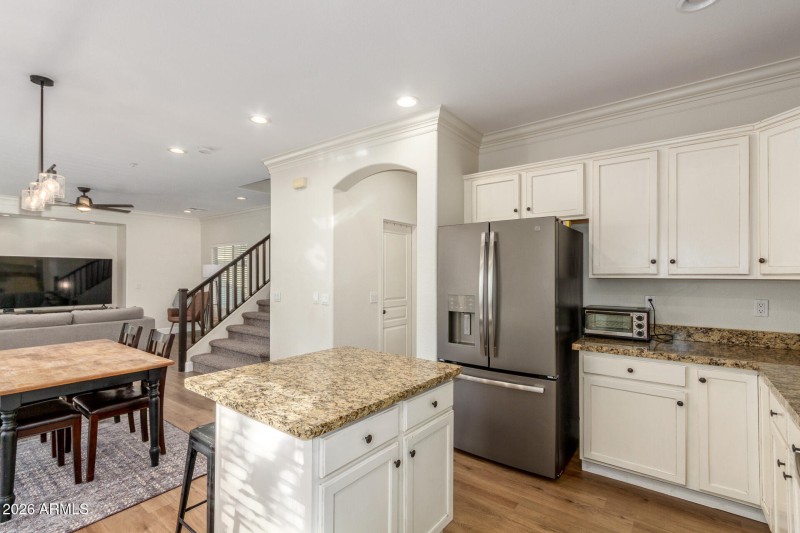 14 Elgin