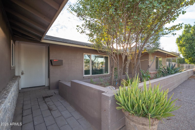 03_Exterior_01