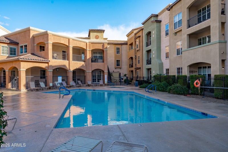03-Pool Area