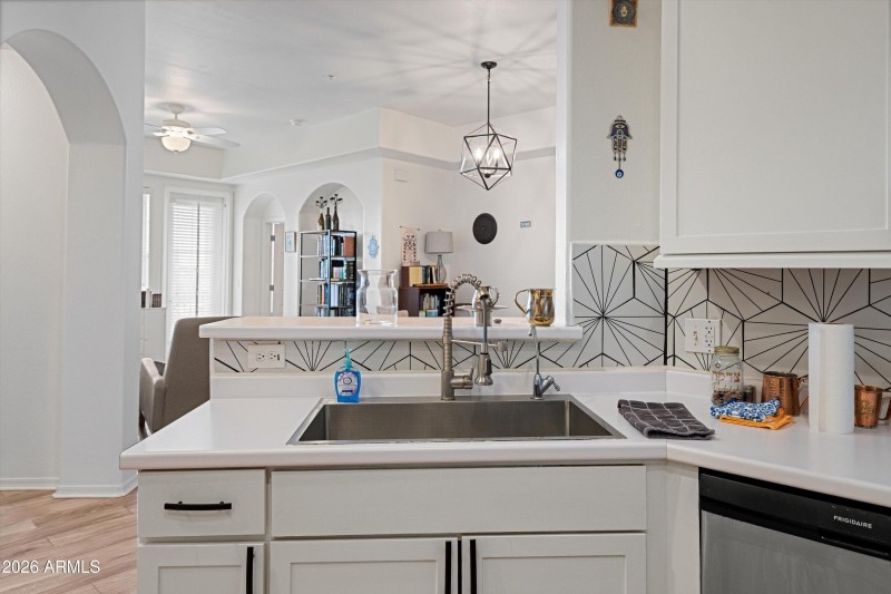 19-Kitchen