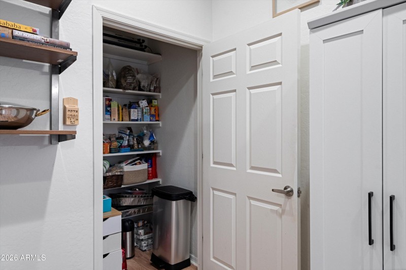 20-Pantry