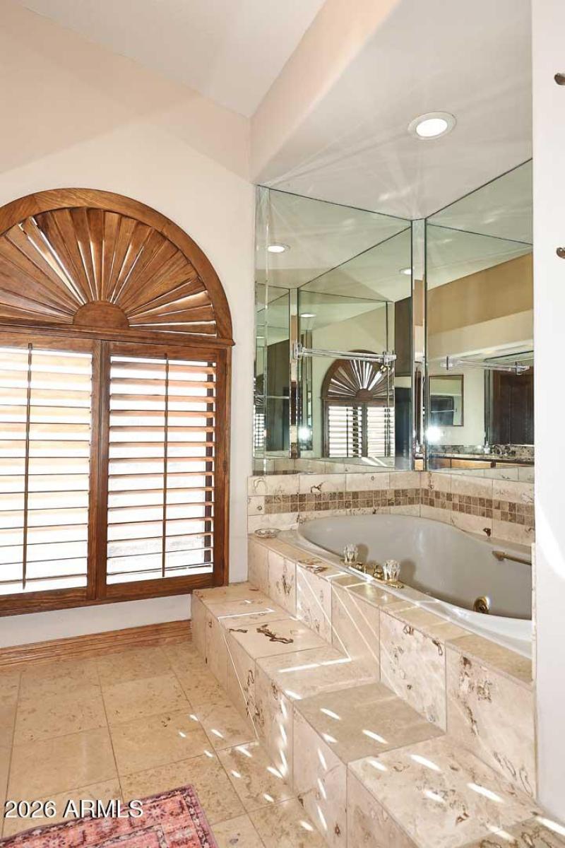 Primary Bath-Jetted Tub