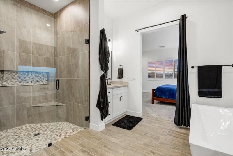 13-Primary Bathroom