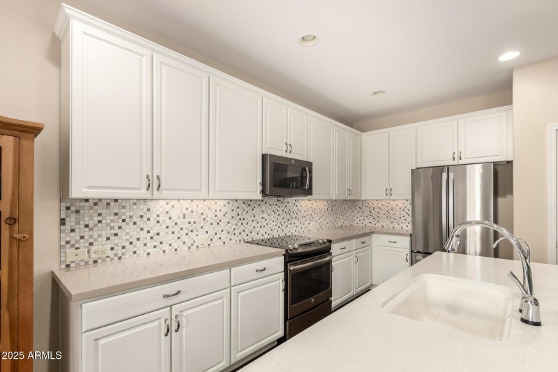 Upgraded cabinets