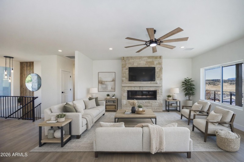 Main Floor Living
