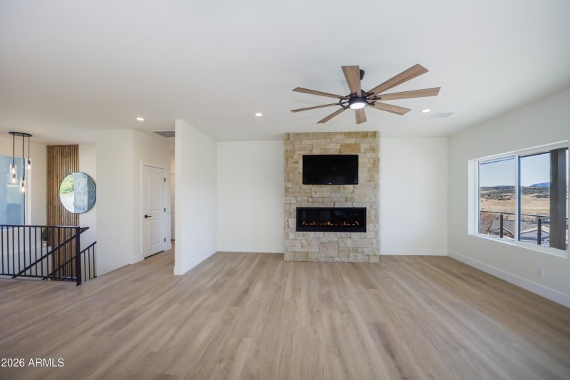 Main Floor Living