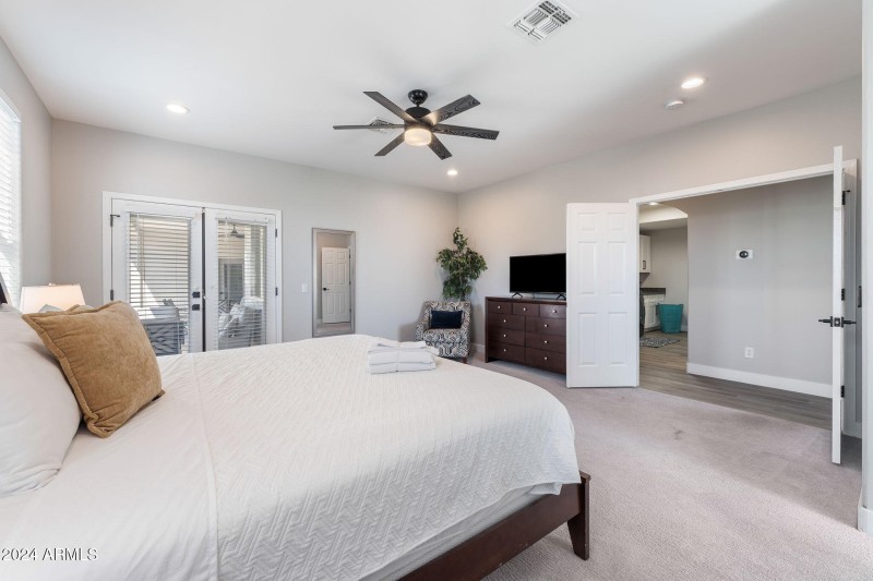 023__1920 E Aurelius Ave