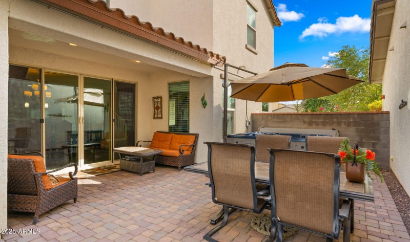 25-web-or-mls-Backyard Space6