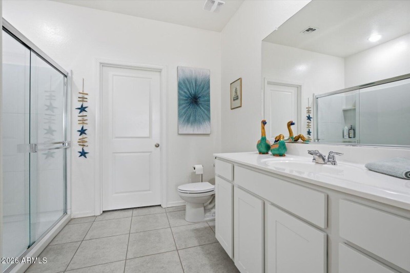 Primary bath