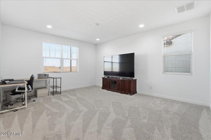 LOFT