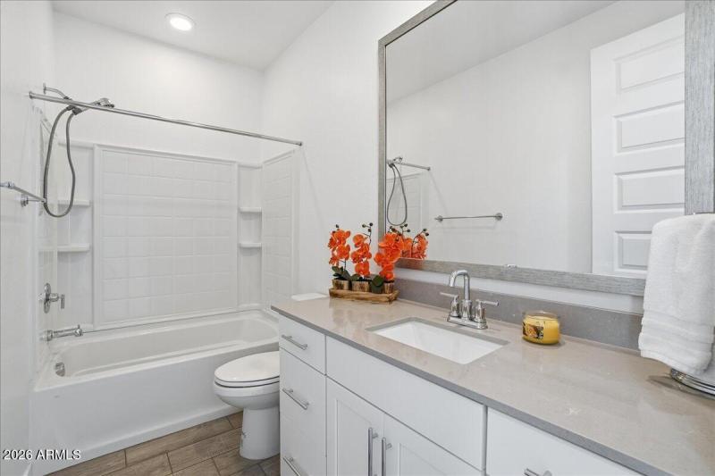 Full 3rd Bathroom