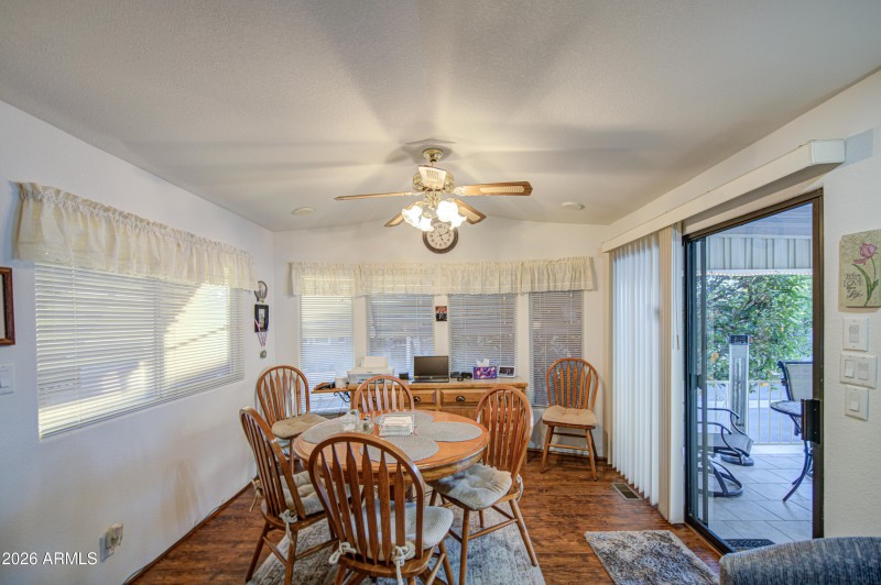 Dining Area 2
