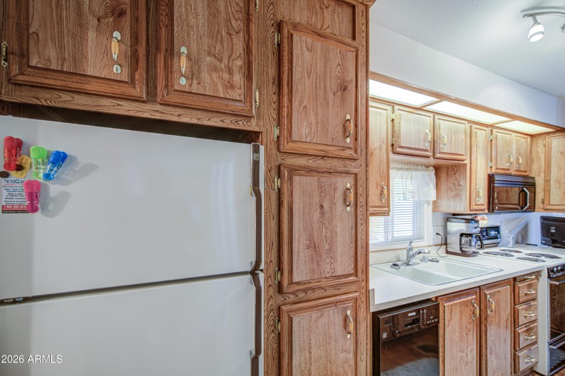 Kitchen 4