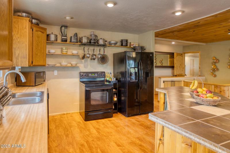 2611 ELLSWORTH AVE, Show Low, AZ