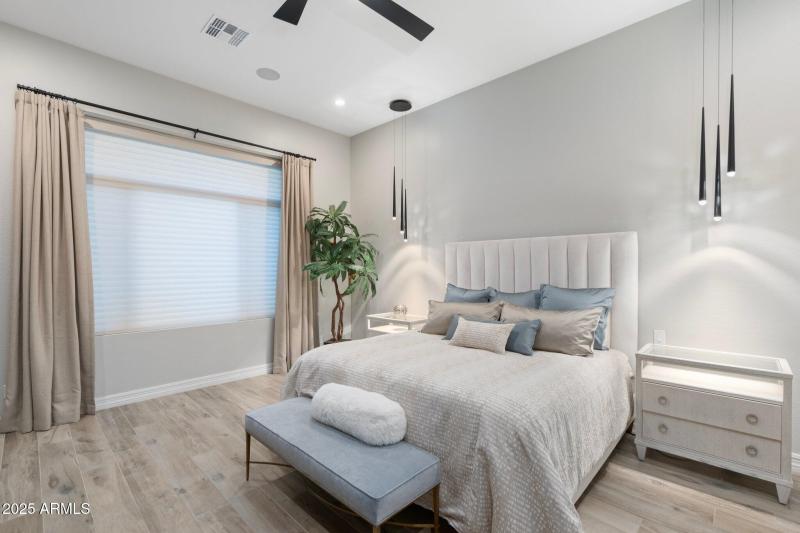 90-web-or-mls-DSC08908