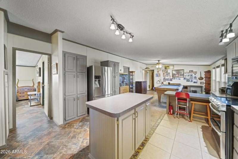 15728 W Prickly Pear00029
