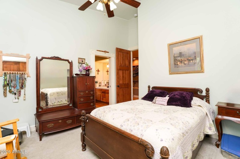 Upstairs Bedroom 2
