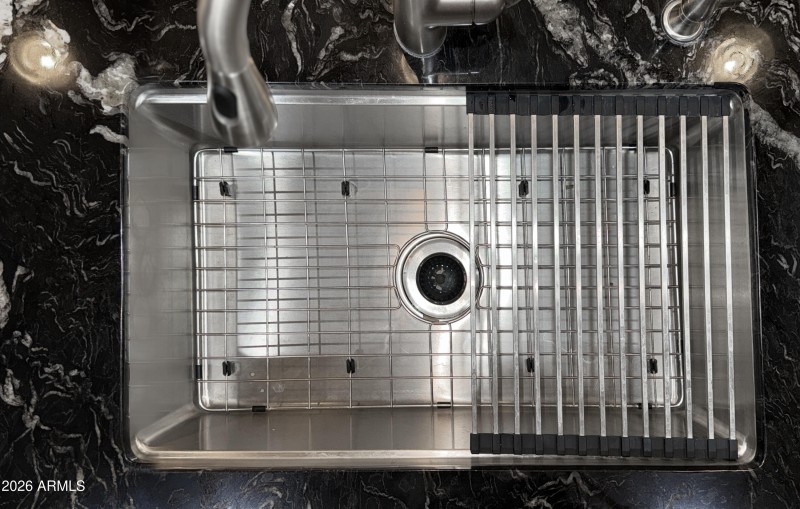 Island sink
