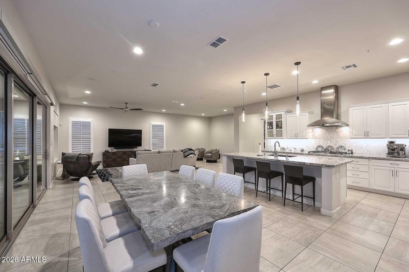 Night-Dining Room2