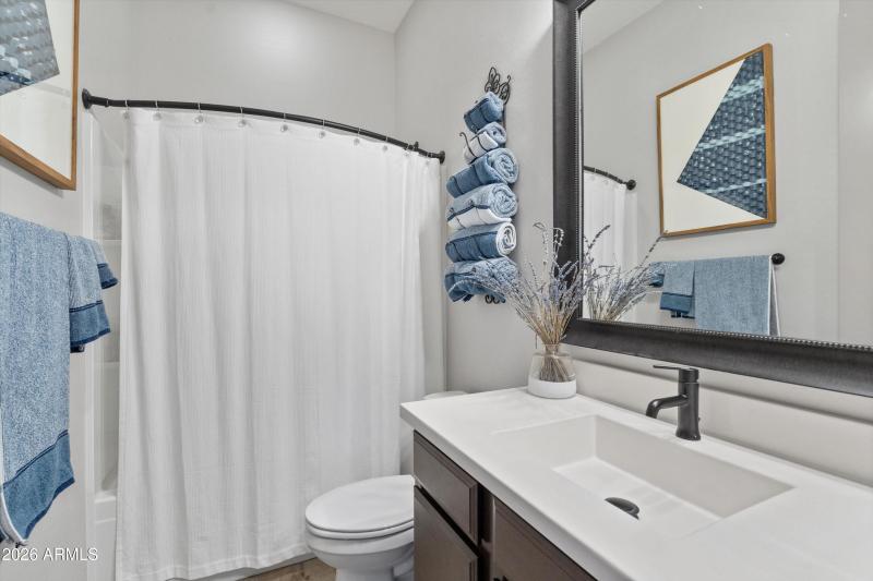 40-Bathroom 2