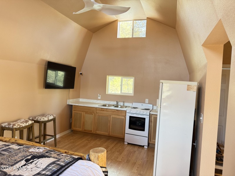 Bunkhouse kitchen