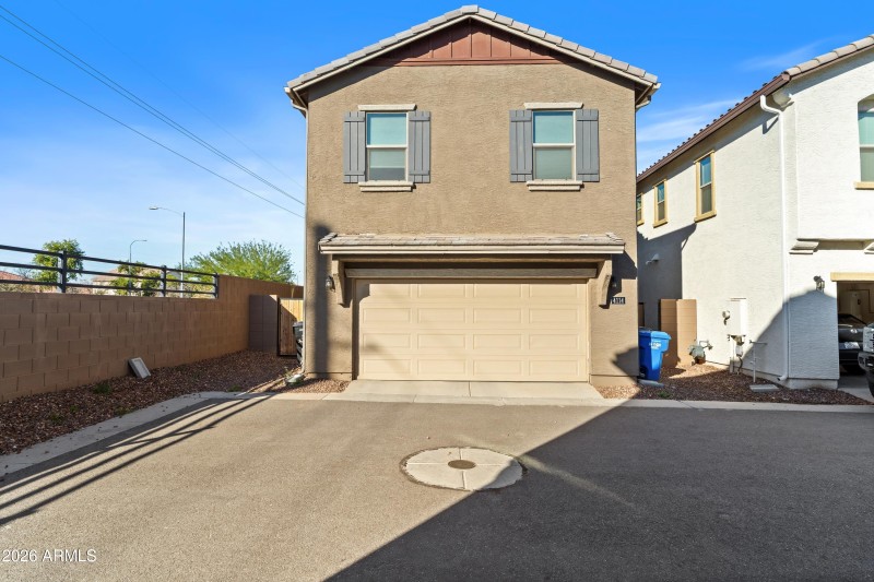 2-Car Garage