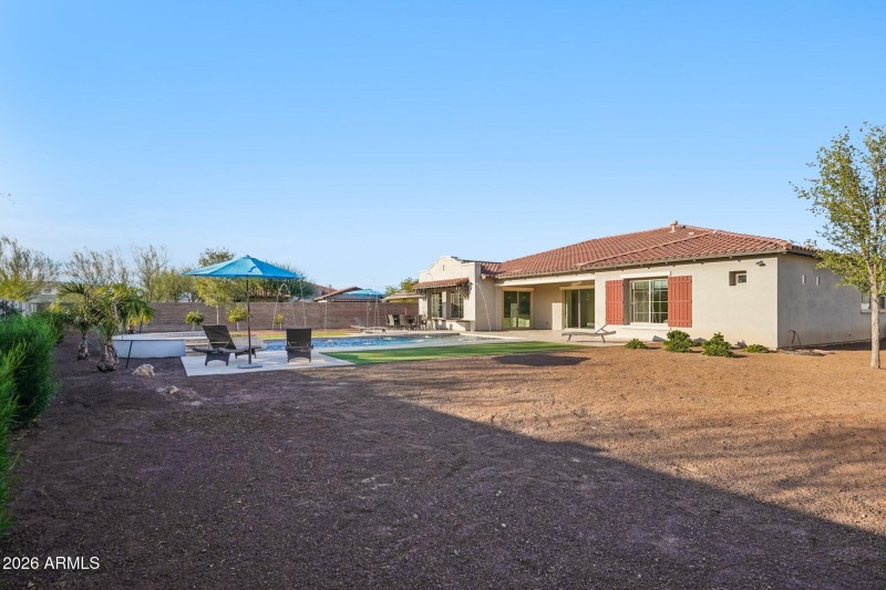 Spacious Backyard