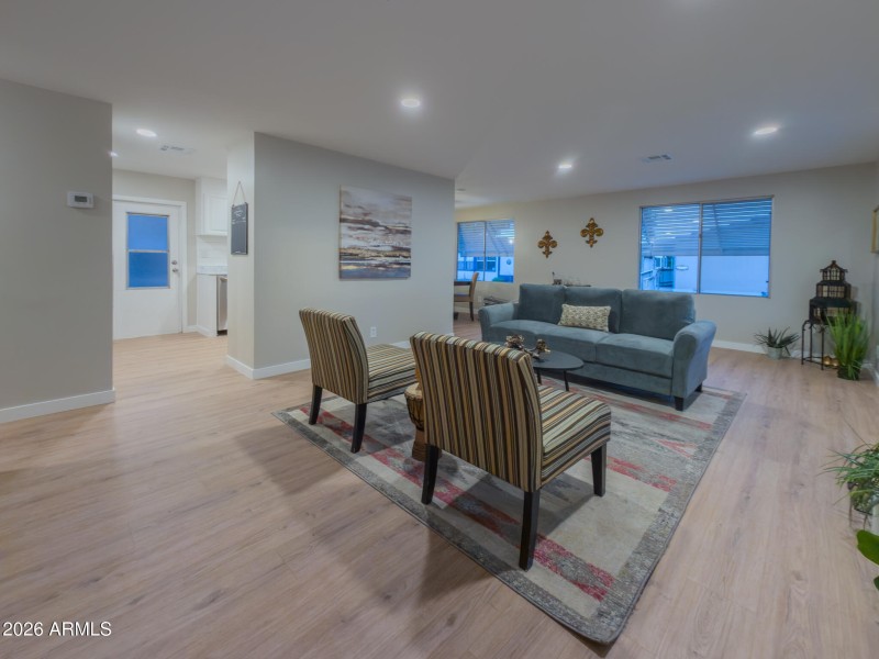 AM51- Living Room