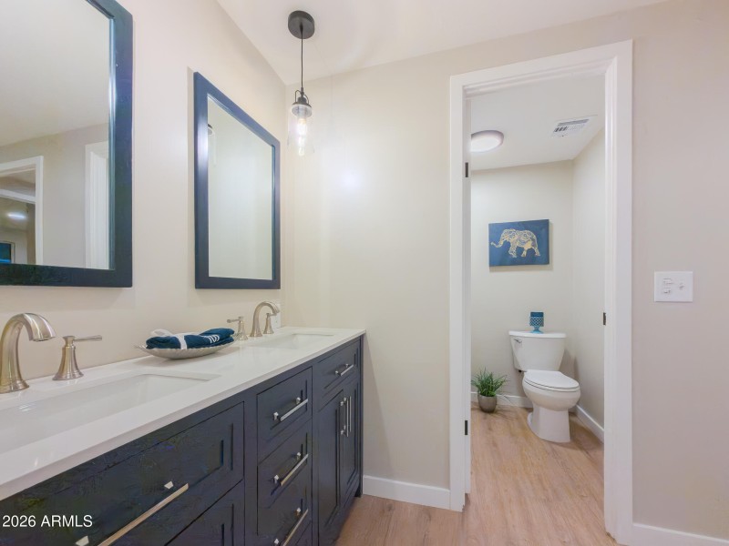 AM51- Master Bath 1