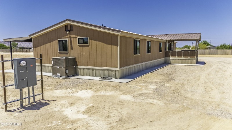13050NBreezeWay-33