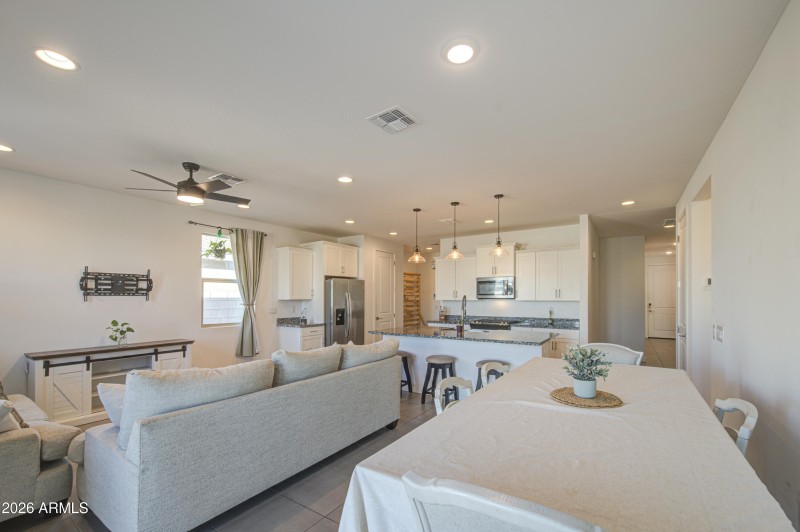 Dining Area 2