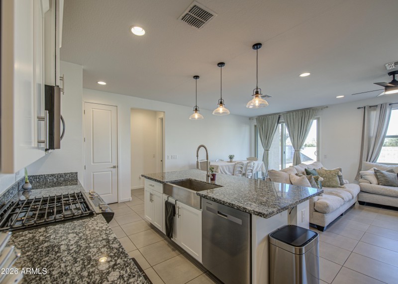 Kitchen 1