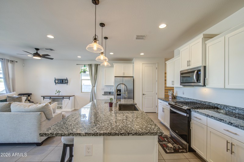 Kitchen 6