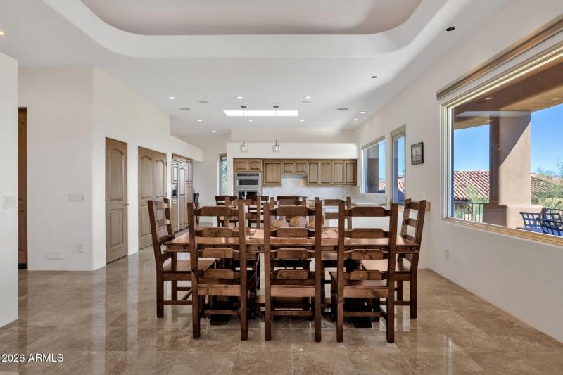 016_Dining Room