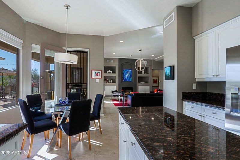 Kitchen 6