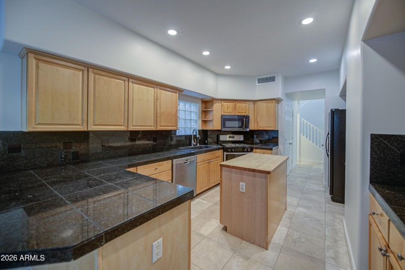 Kitchen 6