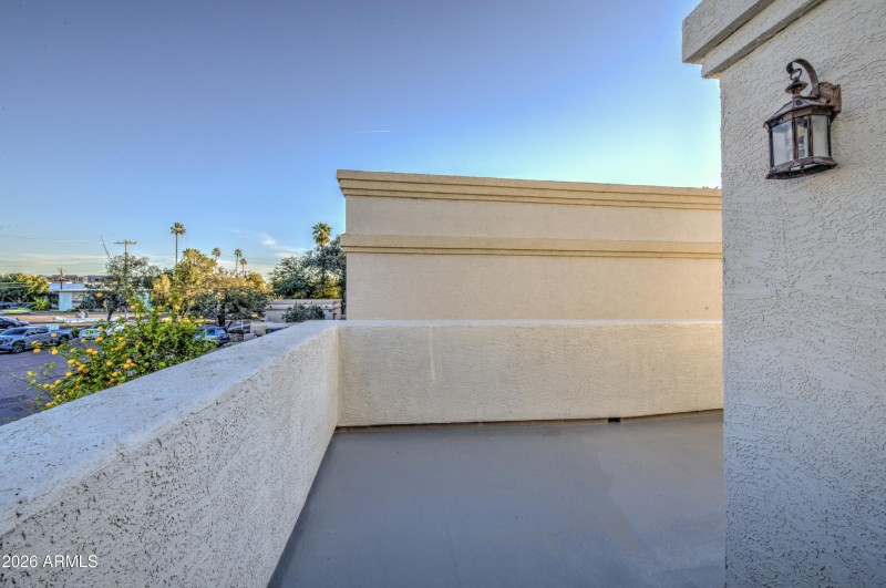 Balcony - Front 1