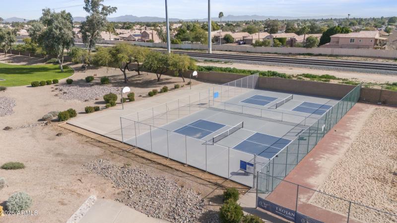 Community Pickelball courts