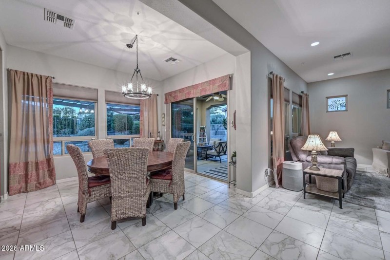 Breakfast Room