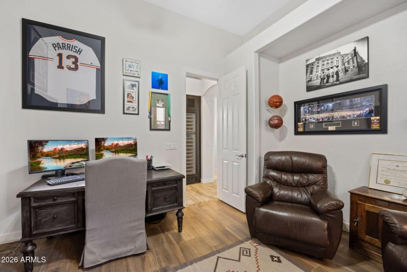 41-web-or-mls-13541-e-thoroughbred-trail
