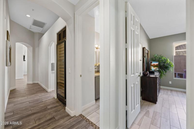 43-web-or-mls-13541-e-thoroughbred-trail