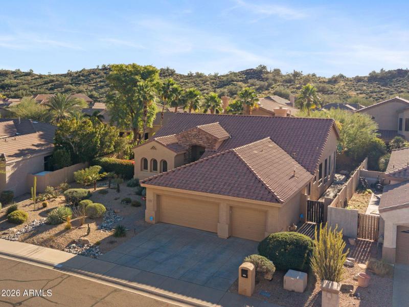 56-web-or-mls-13541-e-thoroughbred-trail