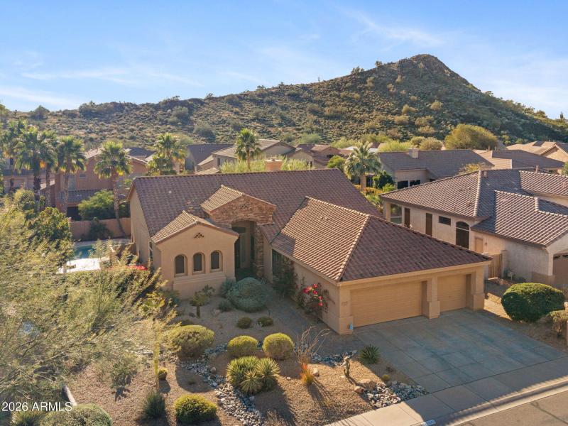 57-web-or-mls-13541-e-thoroughbred-trail