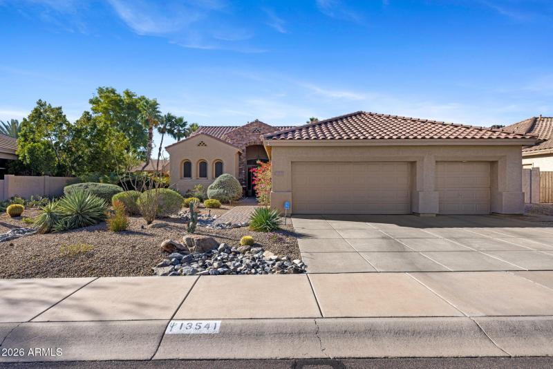 66-web-or-mls-13541-e-thoroughbred-trail