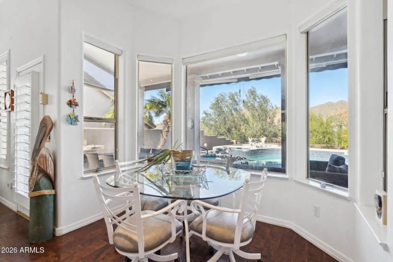 21-web-or-mls-13928-e-lupine-ave