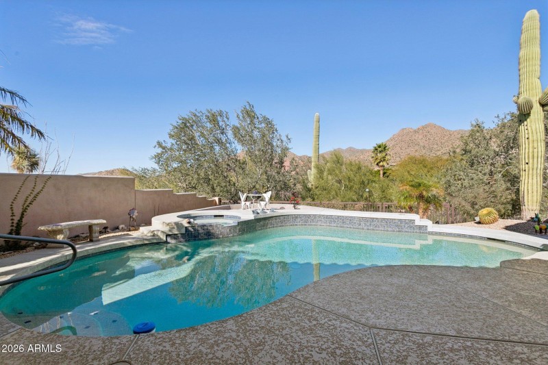 43-web-or-mls-13928-e-lupine-ave